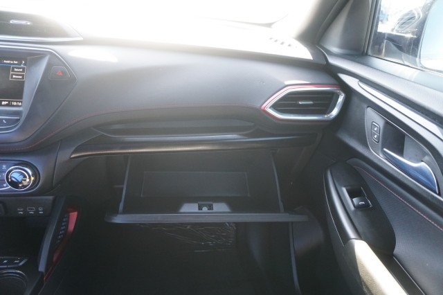 Used 2023  Chevrolet RS image 30
