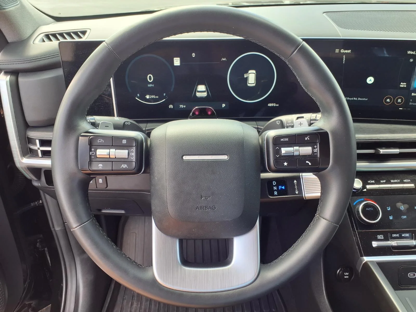 Used 2024 Black Hyundai Limited image 6