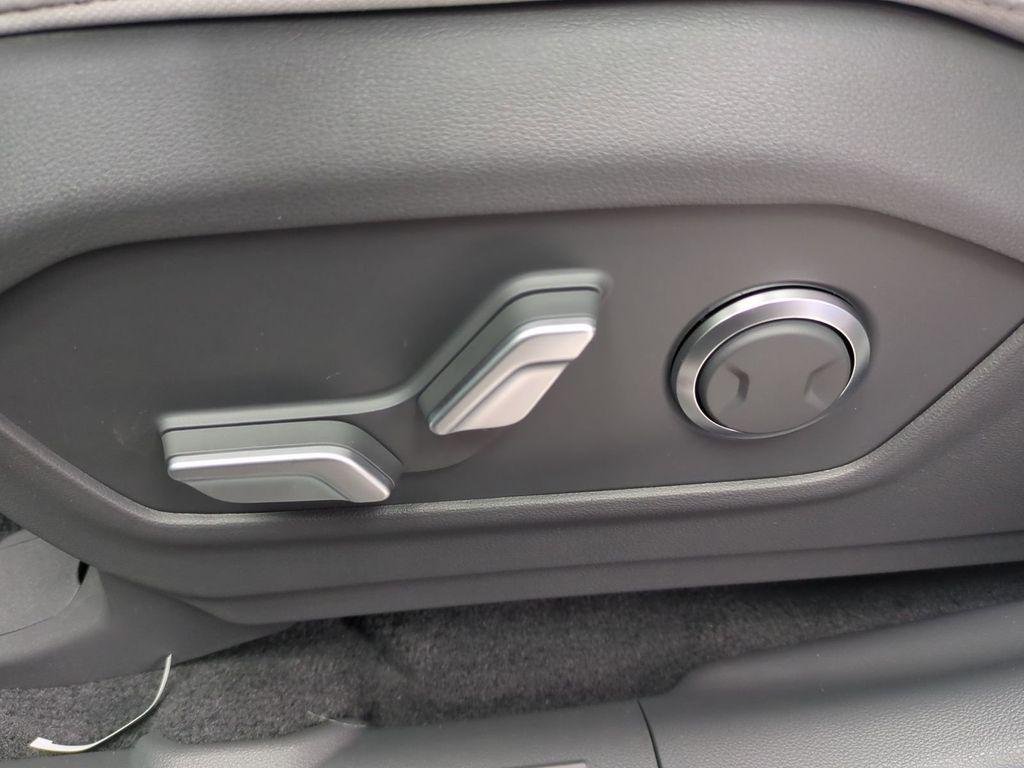 New 2026 White Hyundai SEL image 24