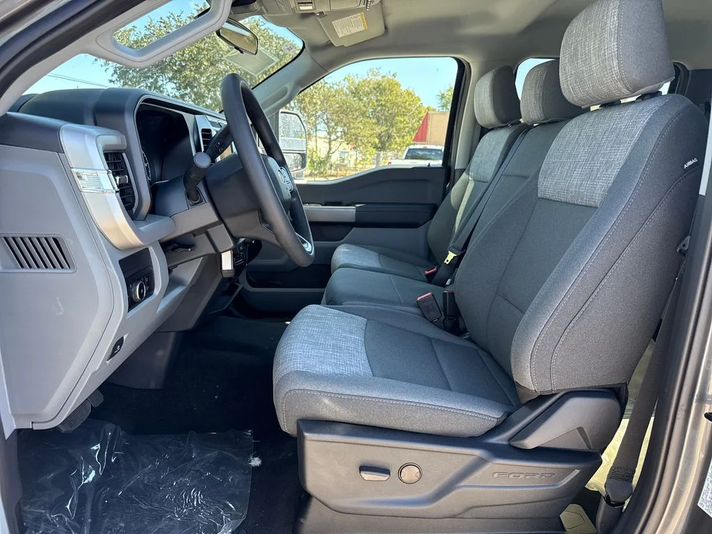 New 2026 Gray Ford XLT image 19
