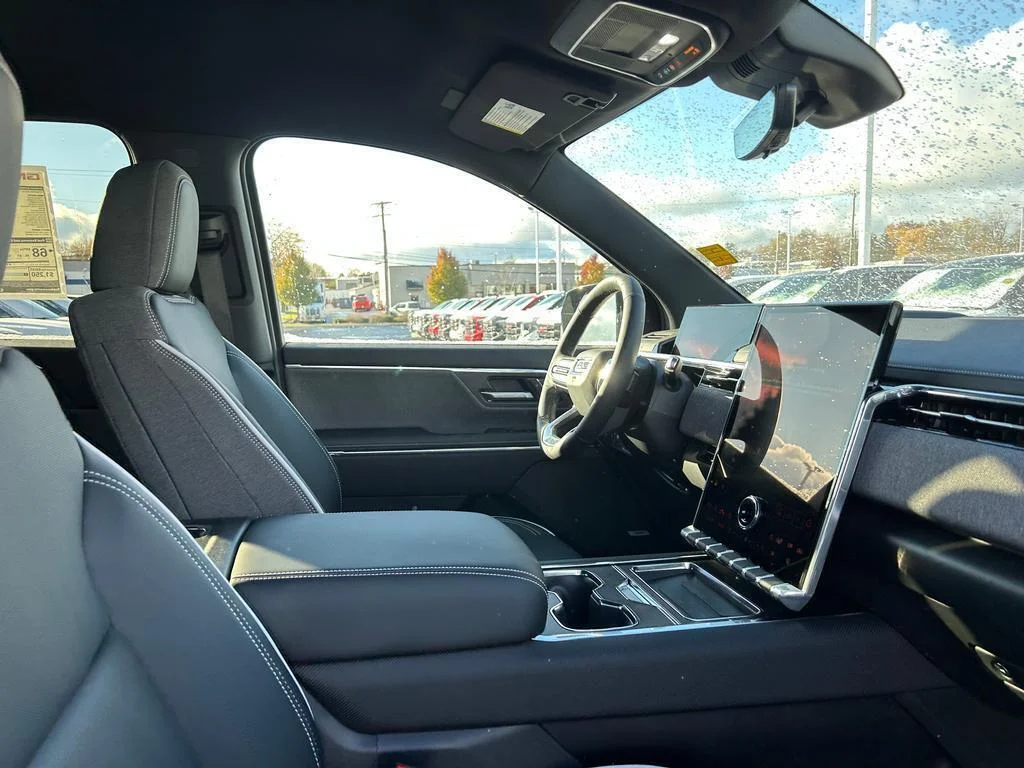2026 GMC Sierra EV Elevation - Photo 19