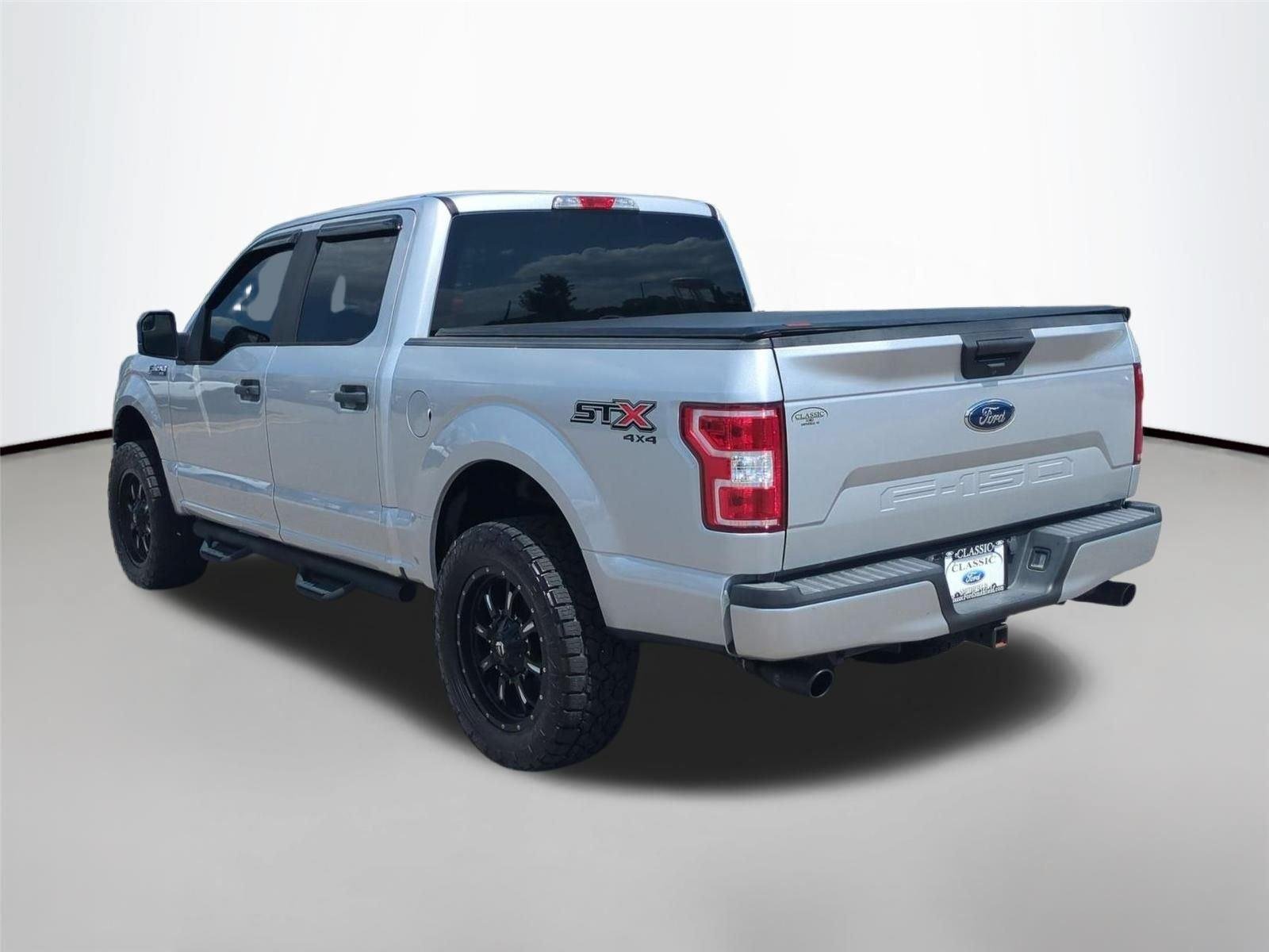 Used 2018 Ingot Silver Ford XL image 3