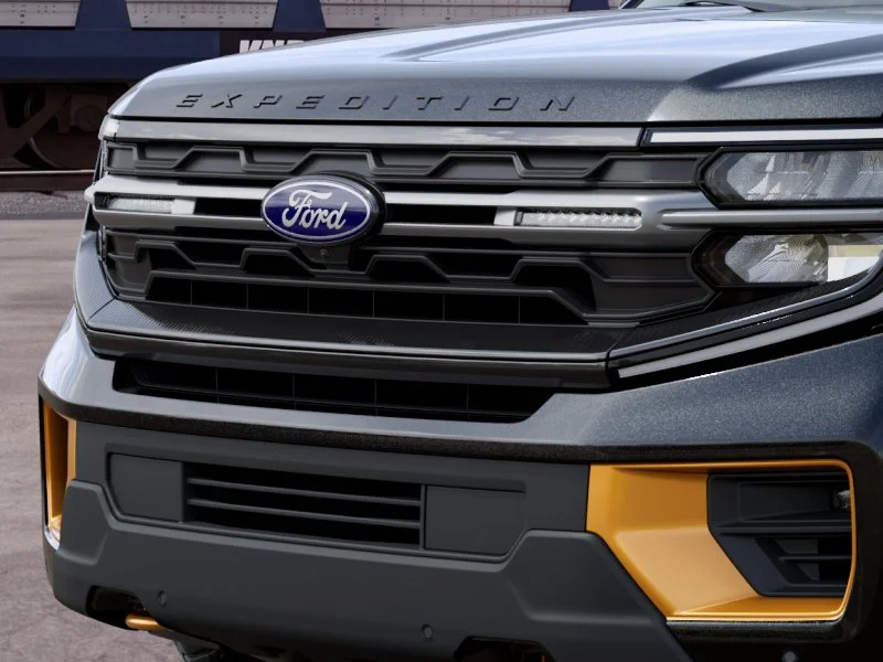 New 2027 Agate Black Metallic Ford Tremor® image 17