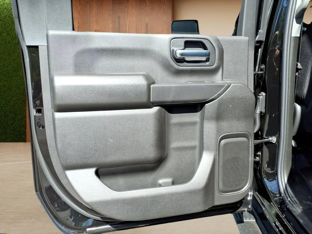 2026 Chevrolet Silverado 2500 HD Custom - Photo 24