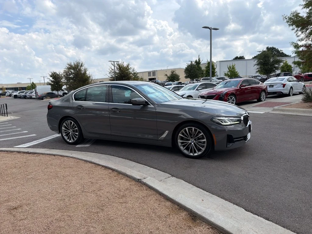 Used 2021 Gray BMW 530i image 12