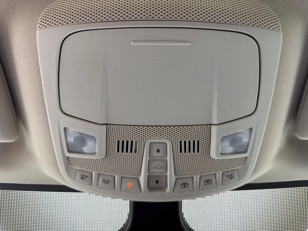 Used 2024 Black Ford SEL image 29