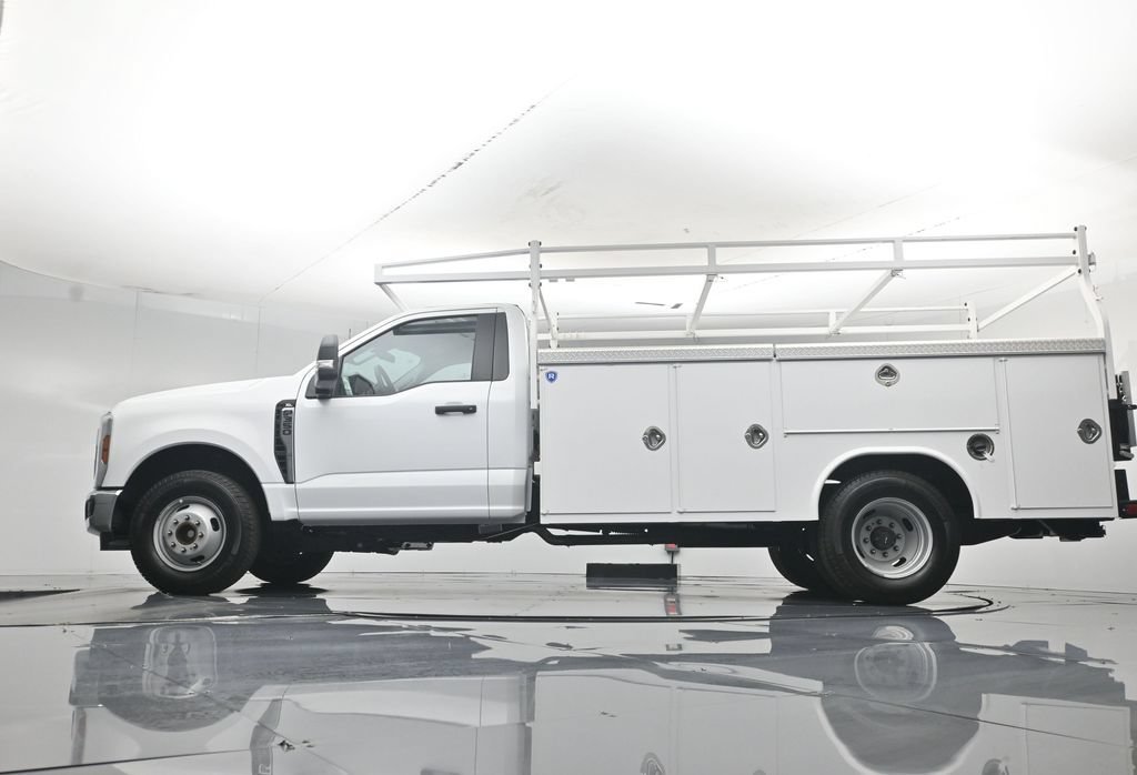 New 2026 Oxford White Ford XL image 56