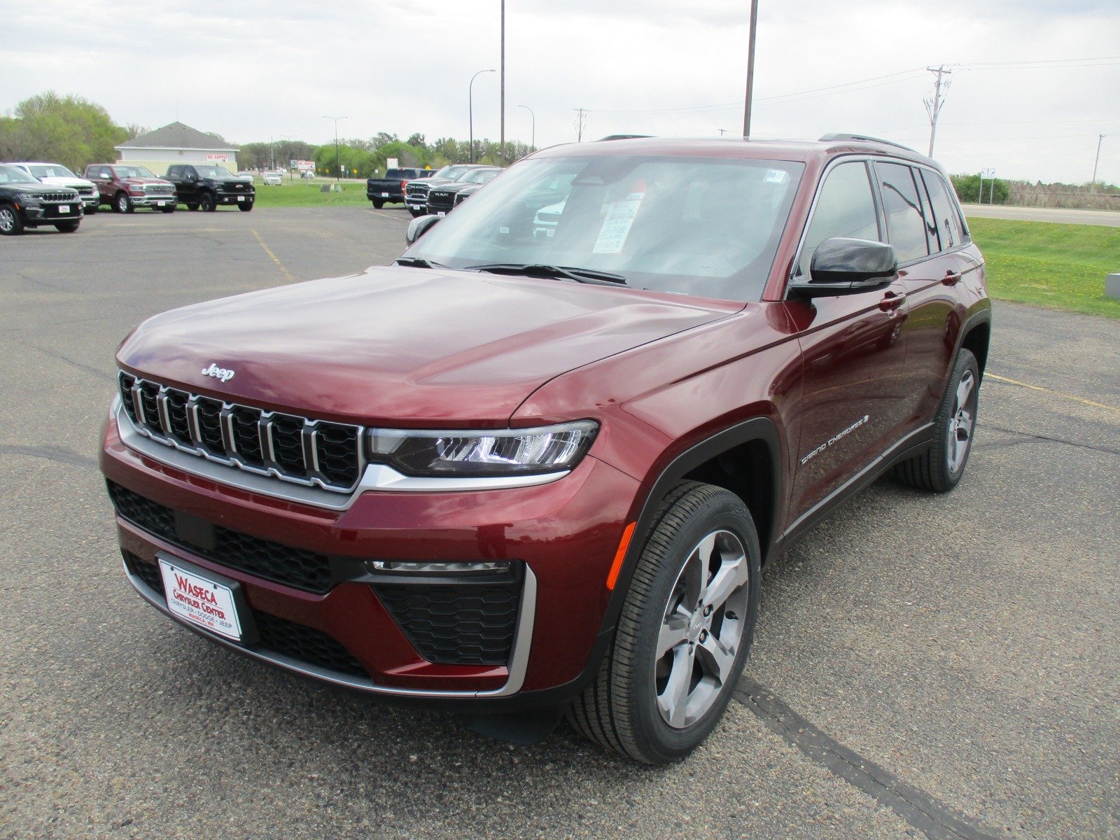 2026 Jeep Grand Cherokee Limited 4x4's photo