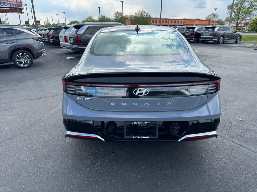 New 2026 Blue Hyundai SEL Sport image 6