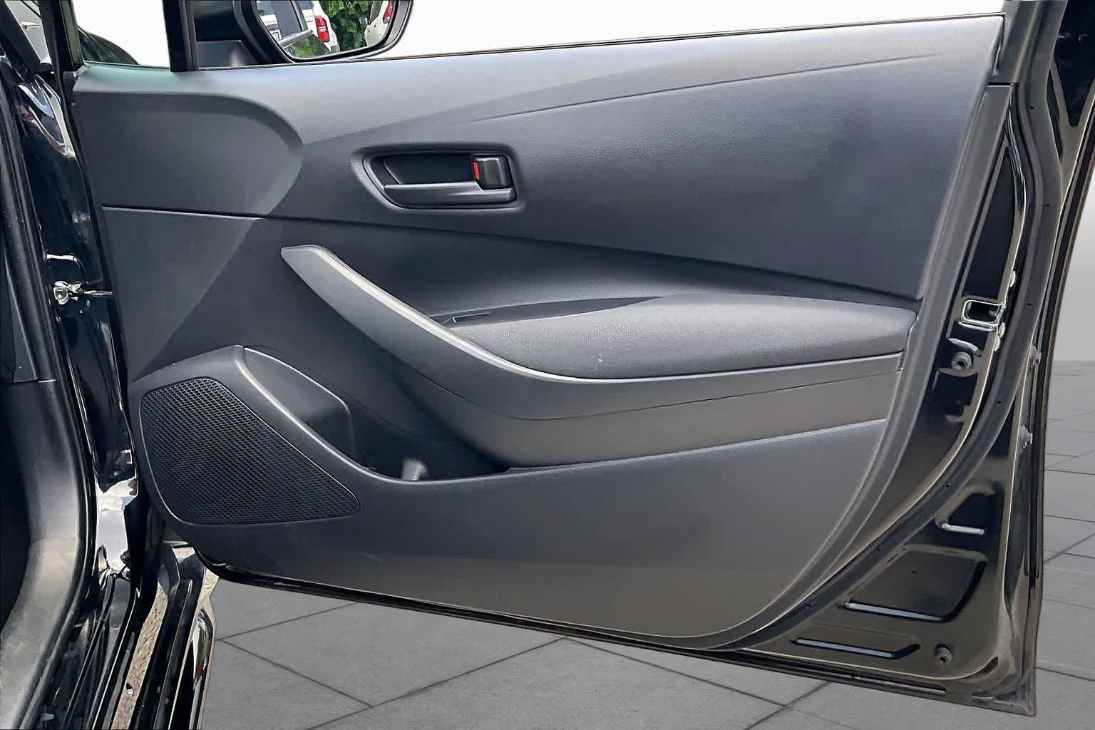 Used 2025 Midnight Black Metallic Toyota Hybrid LE image 21