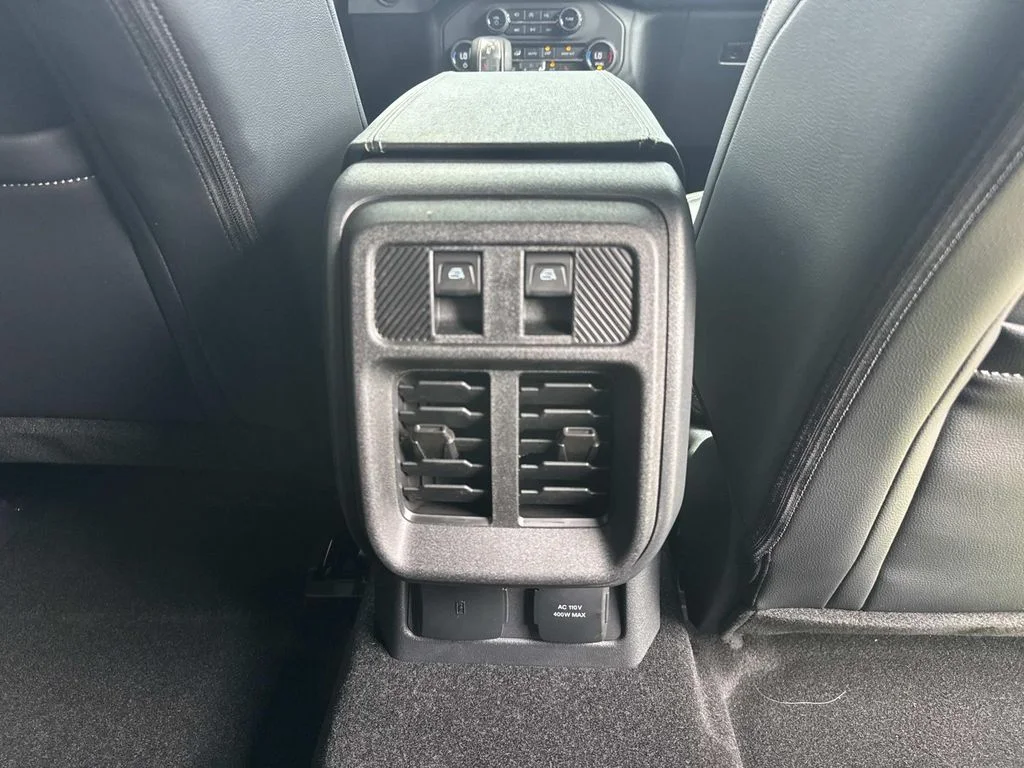 New 2026 Desert Sand Ford Outer Banks® image 21