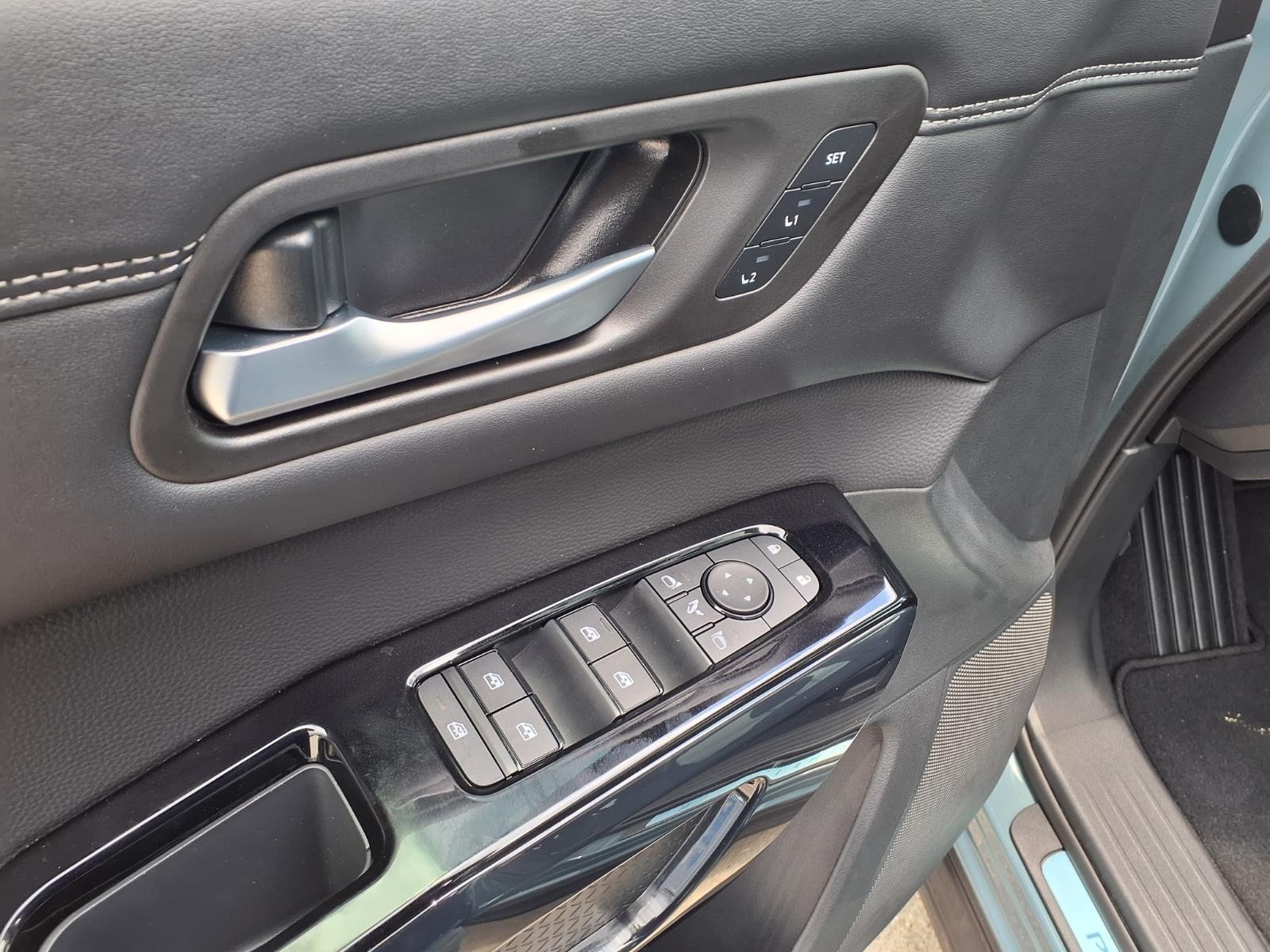 2026 Nissan Pathfinder Platinum Green at Robbins Nissan