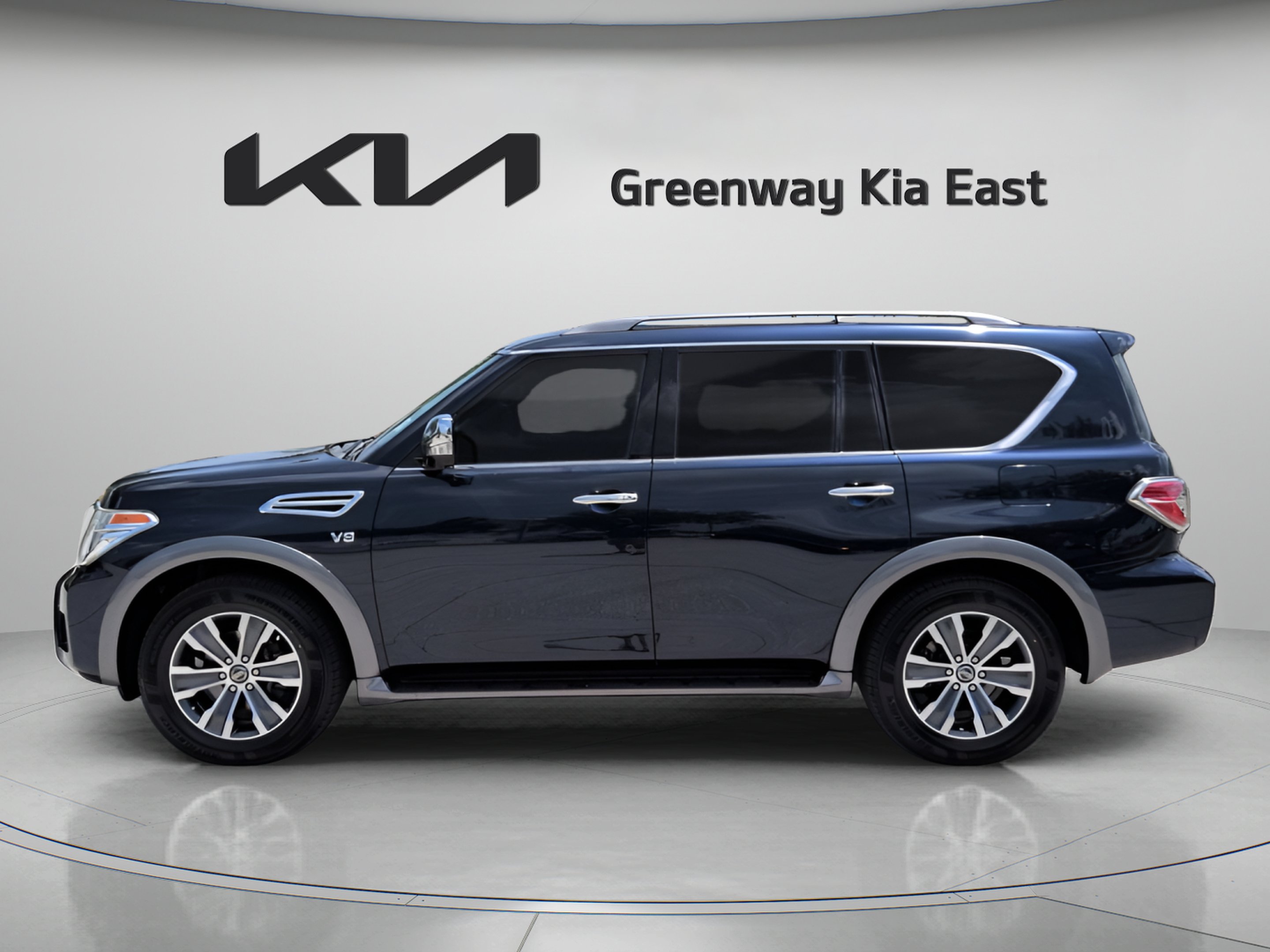 Used 2019 Hermosa Blue Pearl Nissan SL image 9