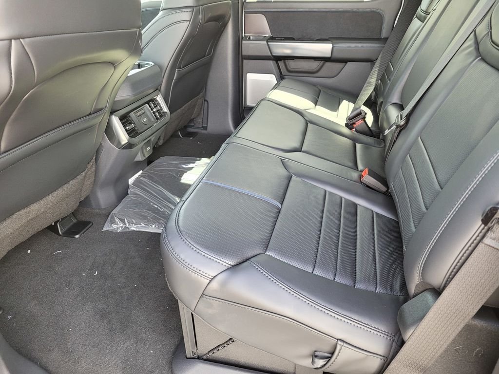 New 2026 Star White Metallic Tri-Coat Ford F-250® Platinum® image 6