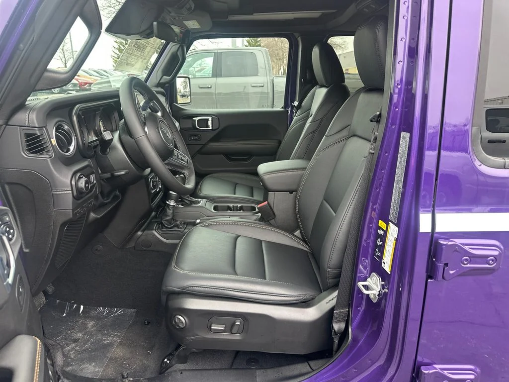 New 2026 Reign Exterior Paint Jeep Sahara image 11