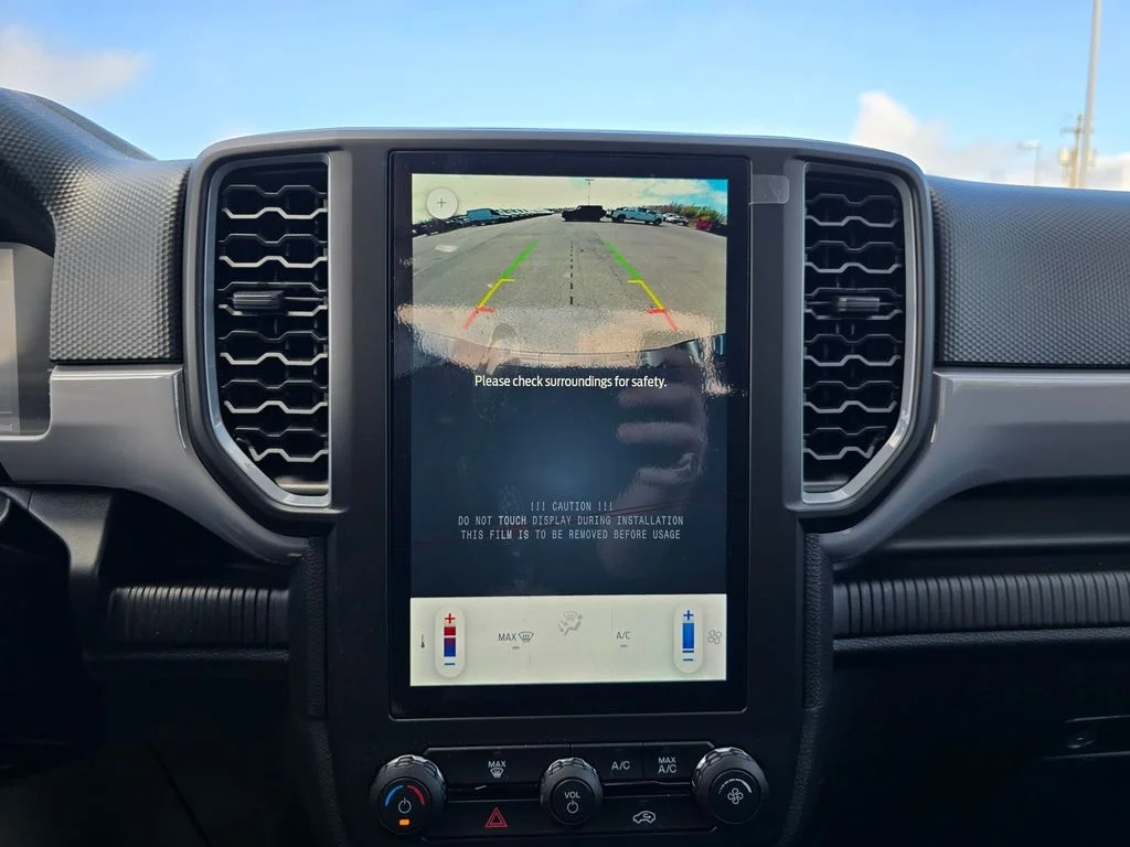 Used 2025 Gray Ford XL image 18
