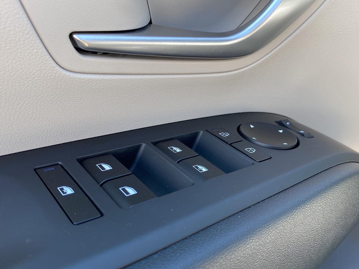 New 2026 Amazon Gray Hyundai SEL Convenience image 14