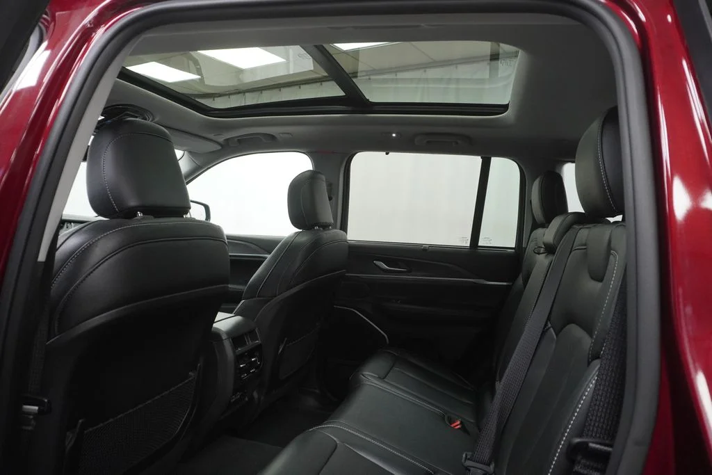 Used 2024 Red Jeep Limited image 20