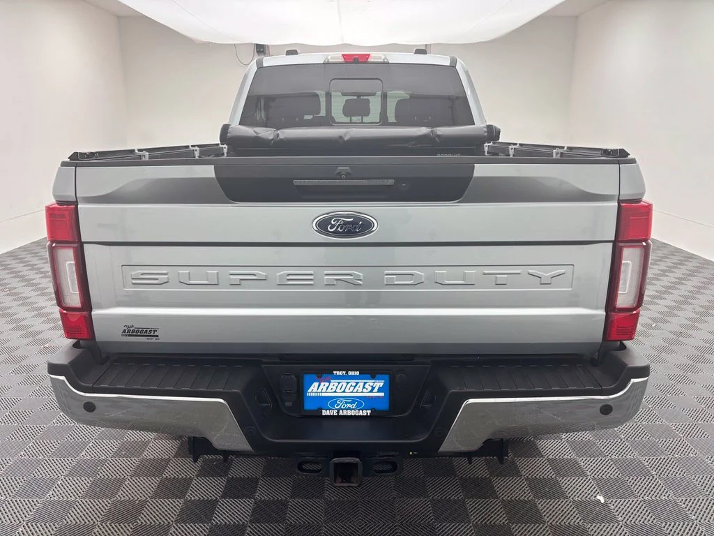 Used 2022 Silver Ford Lariat image 9
