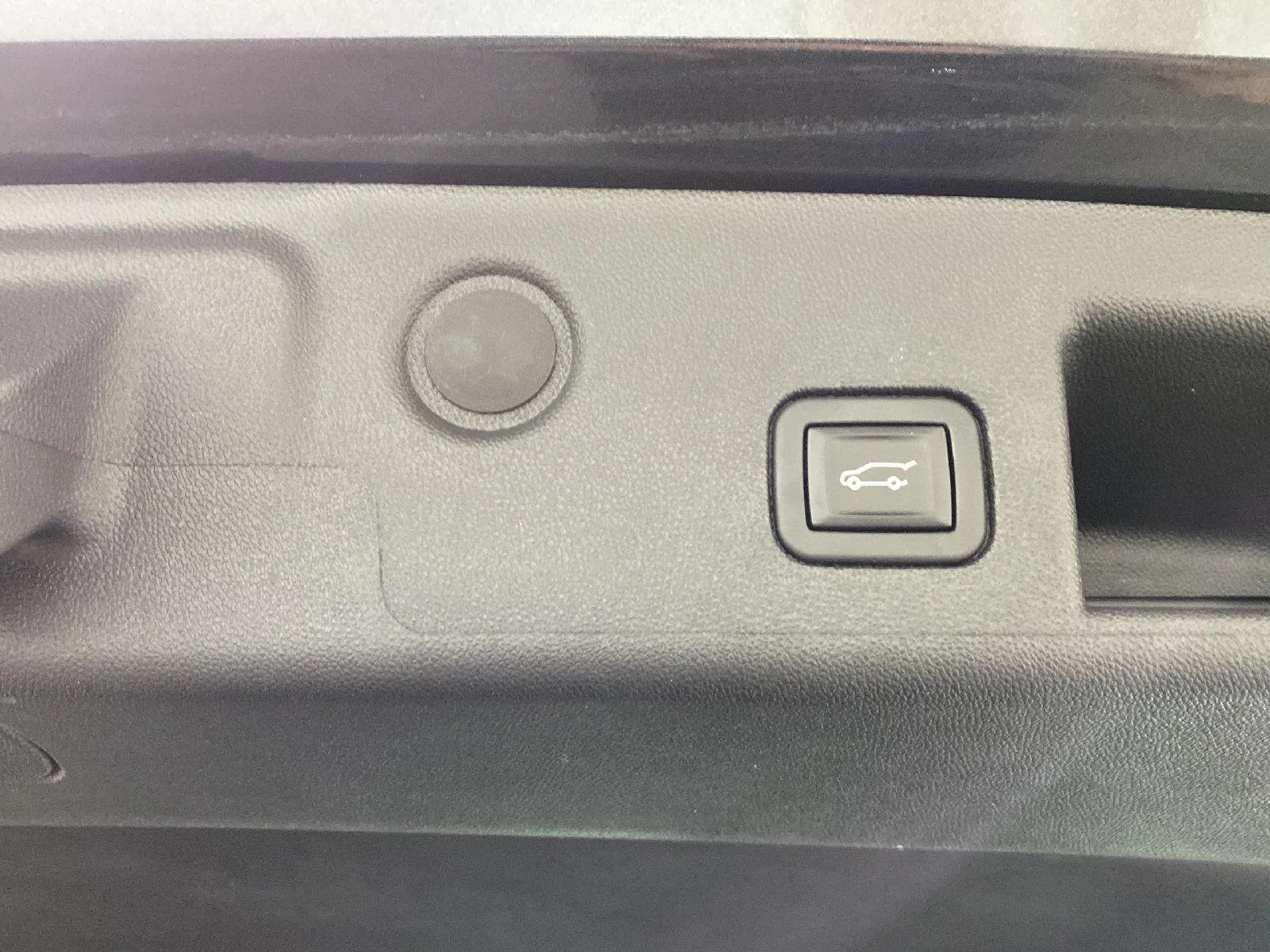 Used 2023 Iron Gray Metallic Chevrolet LT image 25