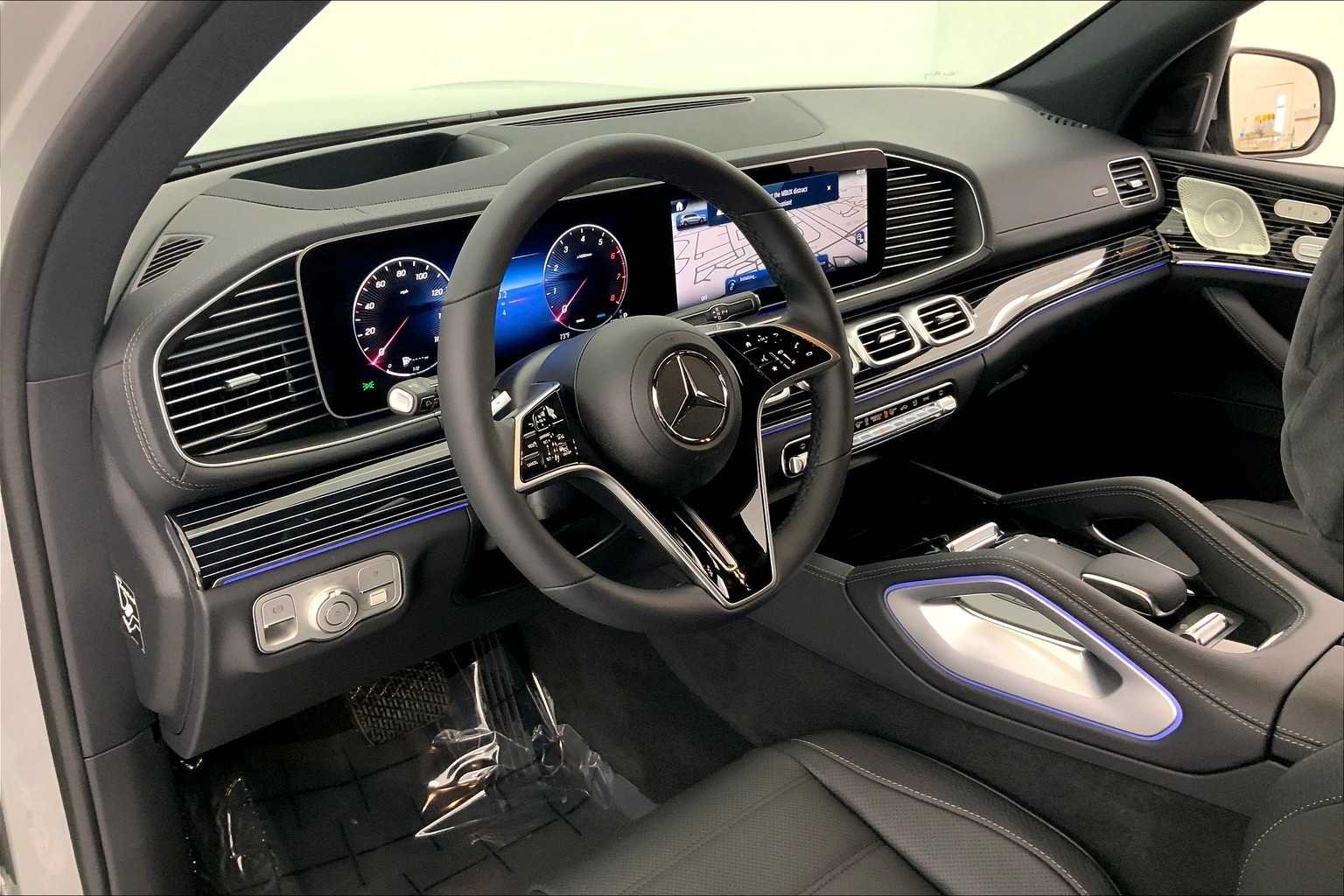 New 2025 MANUFAKTUR Alpine Grey Mercedes-Benz GLS 450 image 2
