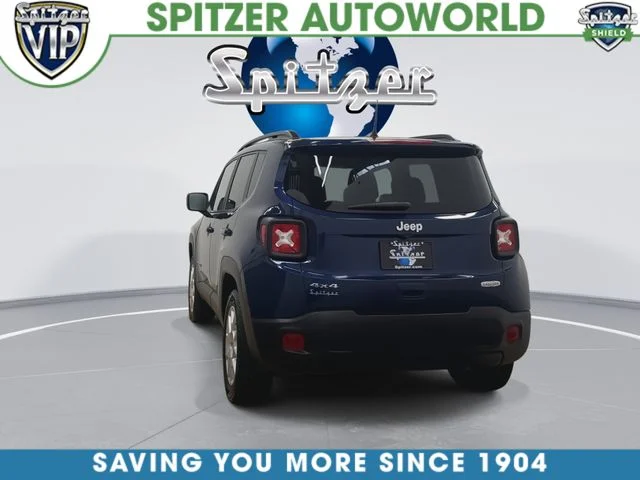 Used 2021 Blue Clearcoat Jeep Latitude image 9