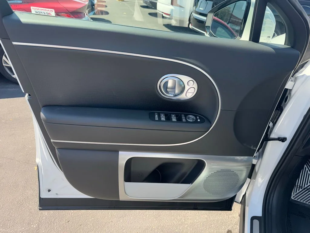 2026 Hyundai IONIQ 9 Performance Calligraphy - Photo 11