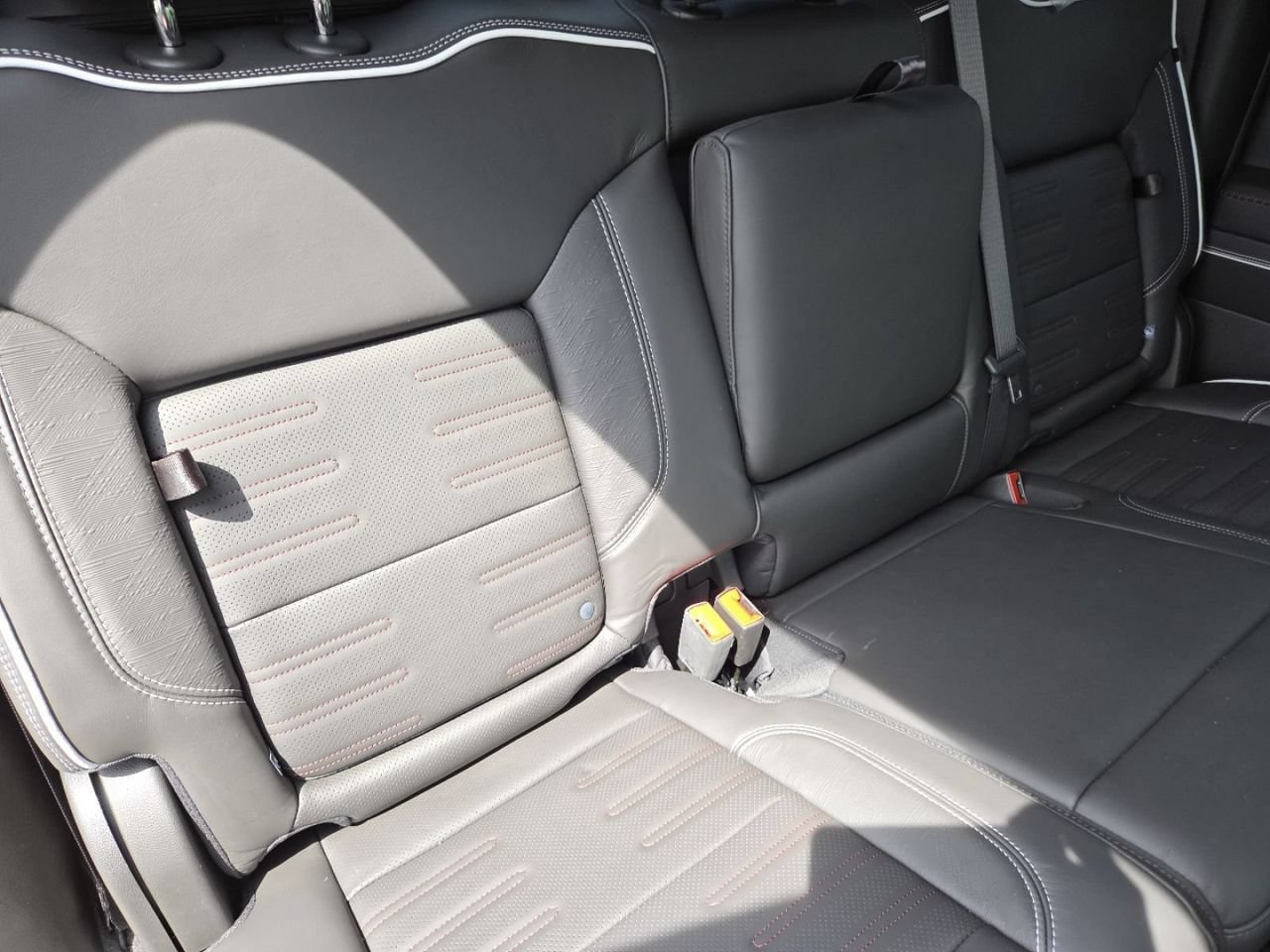 New 2026 Onyx Black GMC AT4X image 28