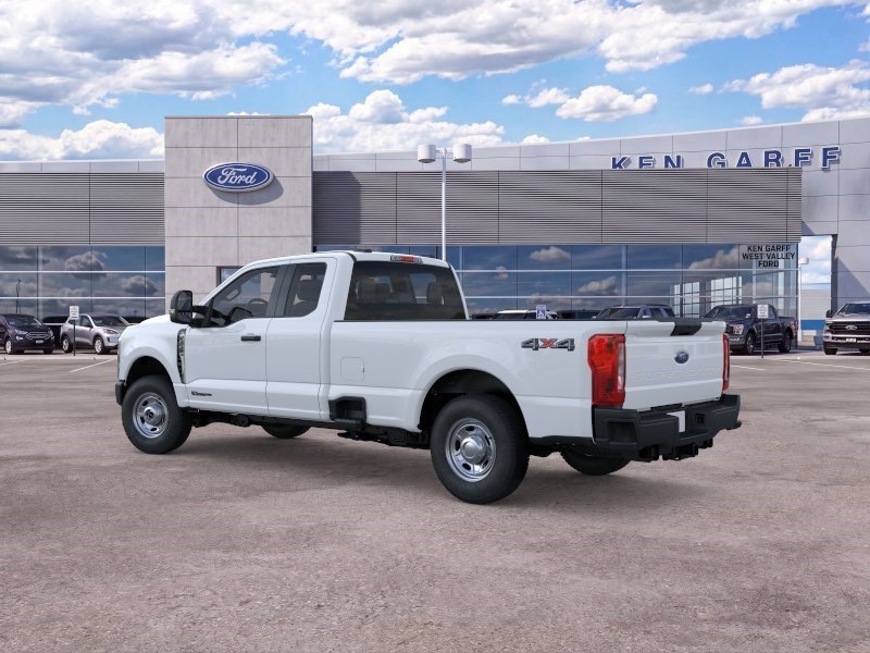New 2026 Oxford White Ford XL image 4