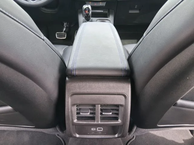 Used 2025 White Cadillac Sport image 24