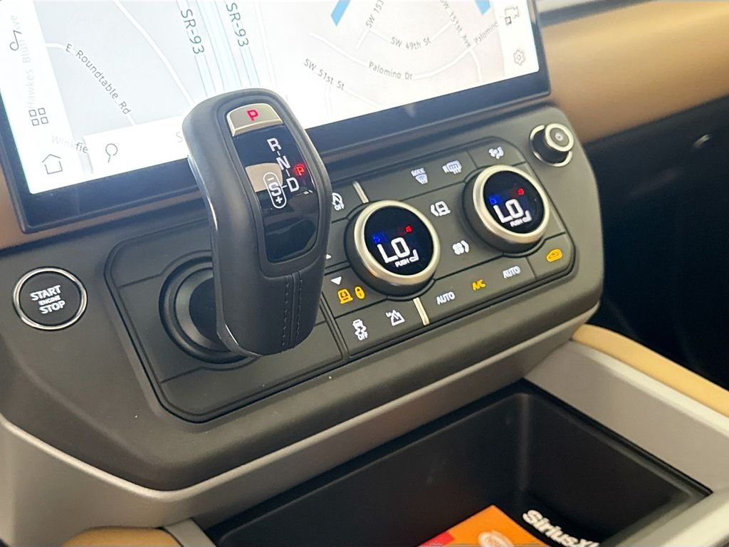 New 2026 Borasco Grey Land Rover X image 17