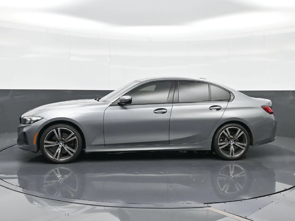 Used 2023 Skyscraper Grey Metallic BMW 330i image 3