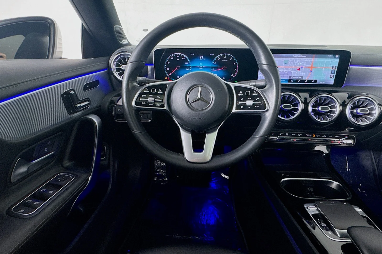 Used 2020 Polar White Mercedes-Benz CLA 250 image 4