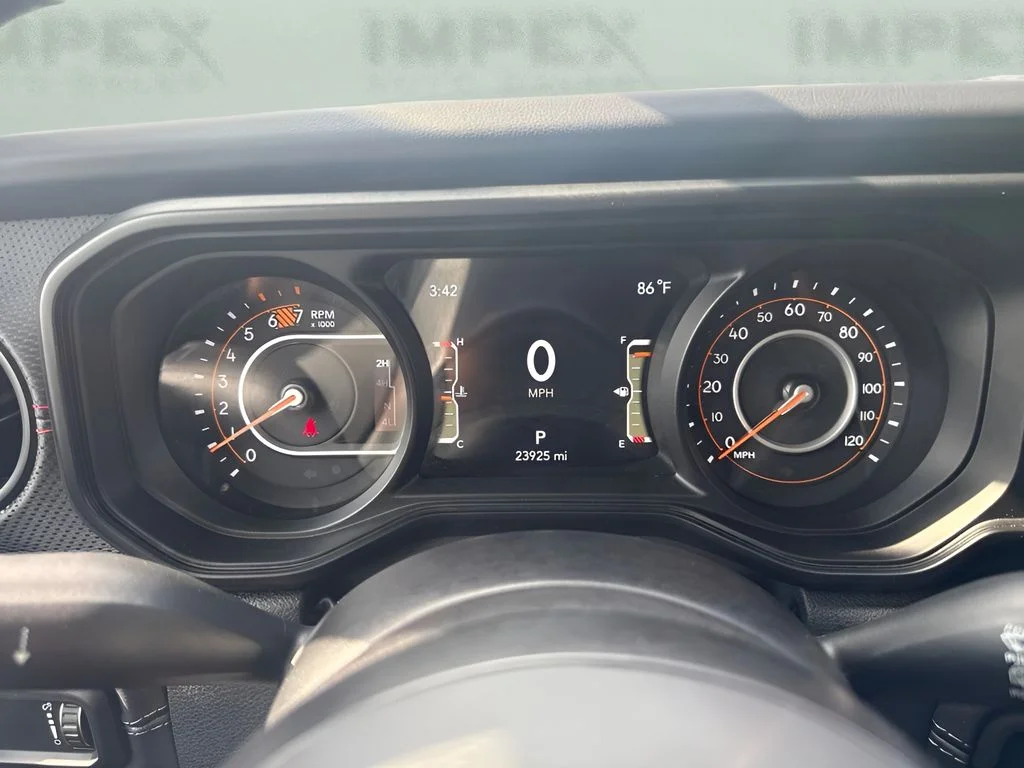 Used 2025 Gray Jeep Rubicon image 17