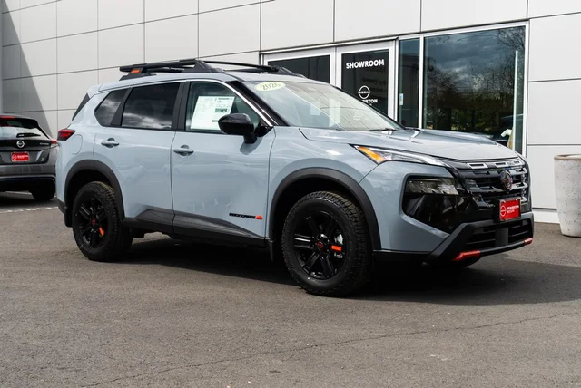 2026 Nissan Rogue Rock Creek®