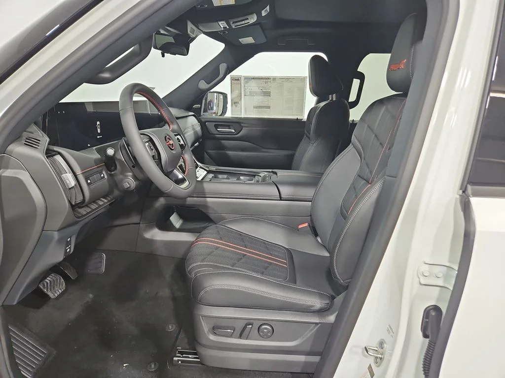 2026 Nissan Armada PRO-4X - Photo 9