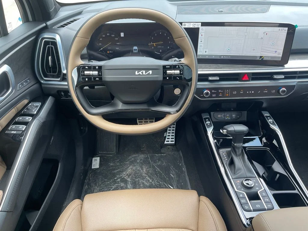 New 2026 White Kia X-Line SX image 13