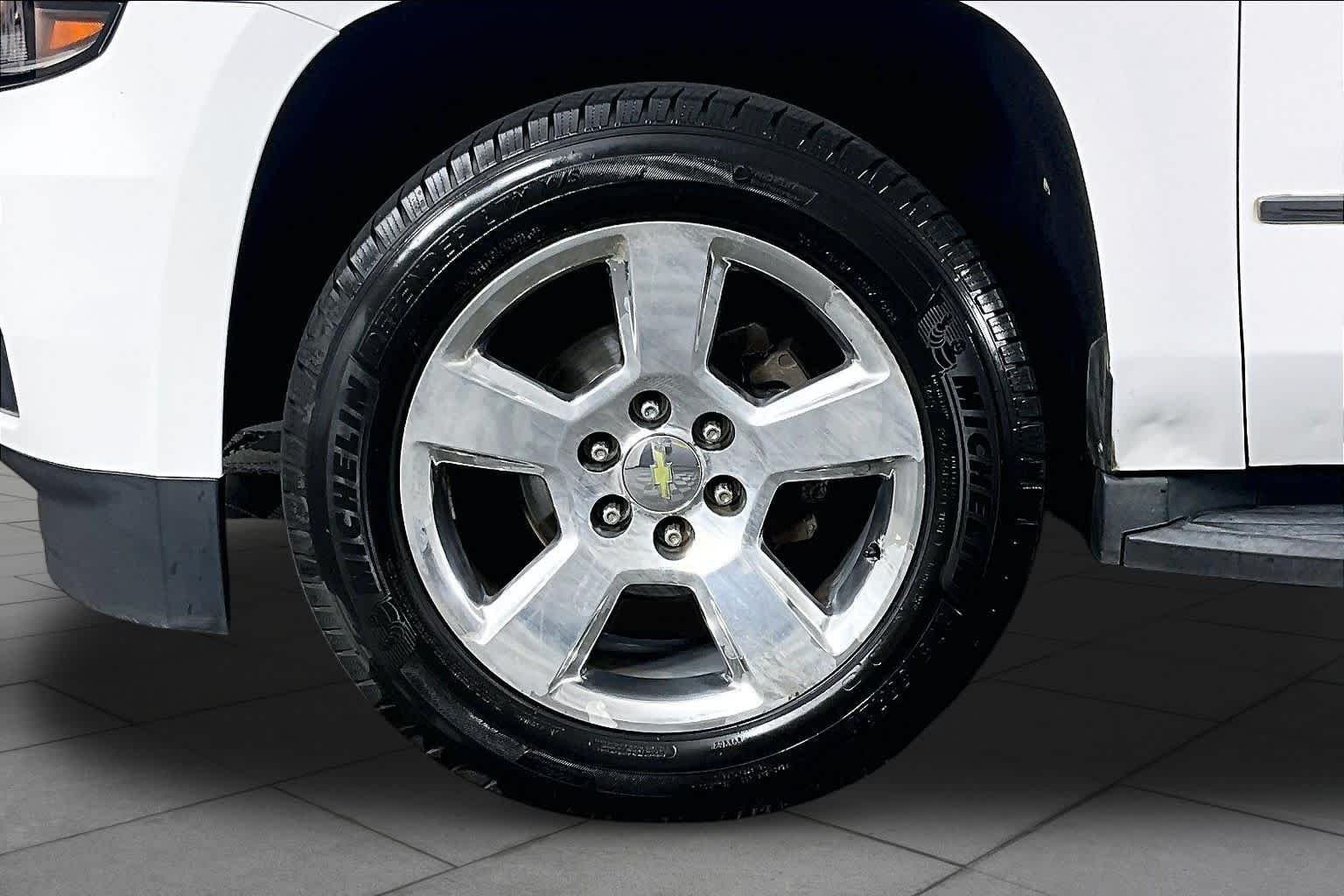 Used 2015 Summit White Chevrolet LT image 10