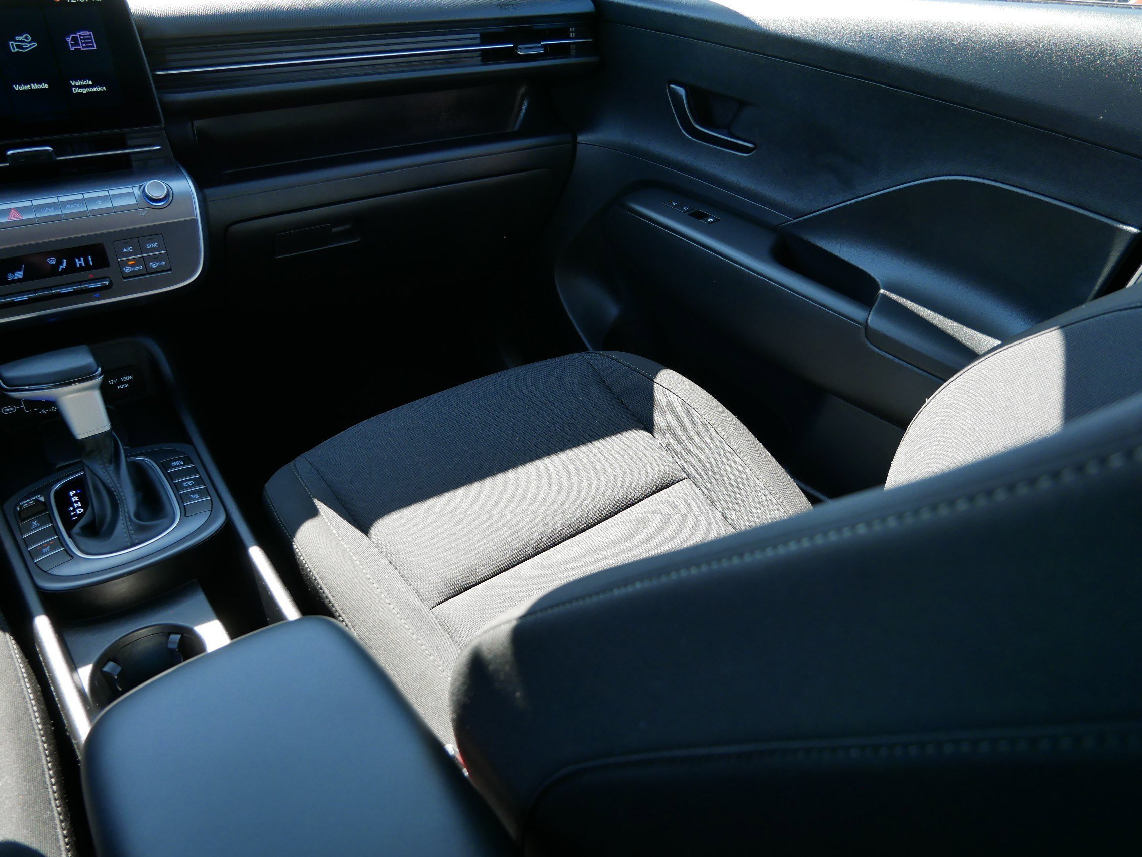 2026 Hyundai Kona SEL Sport - Photo 11