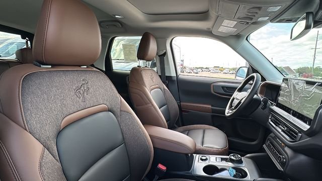 New 2026 Space White Metallic Ford Outer Banks® image 16
