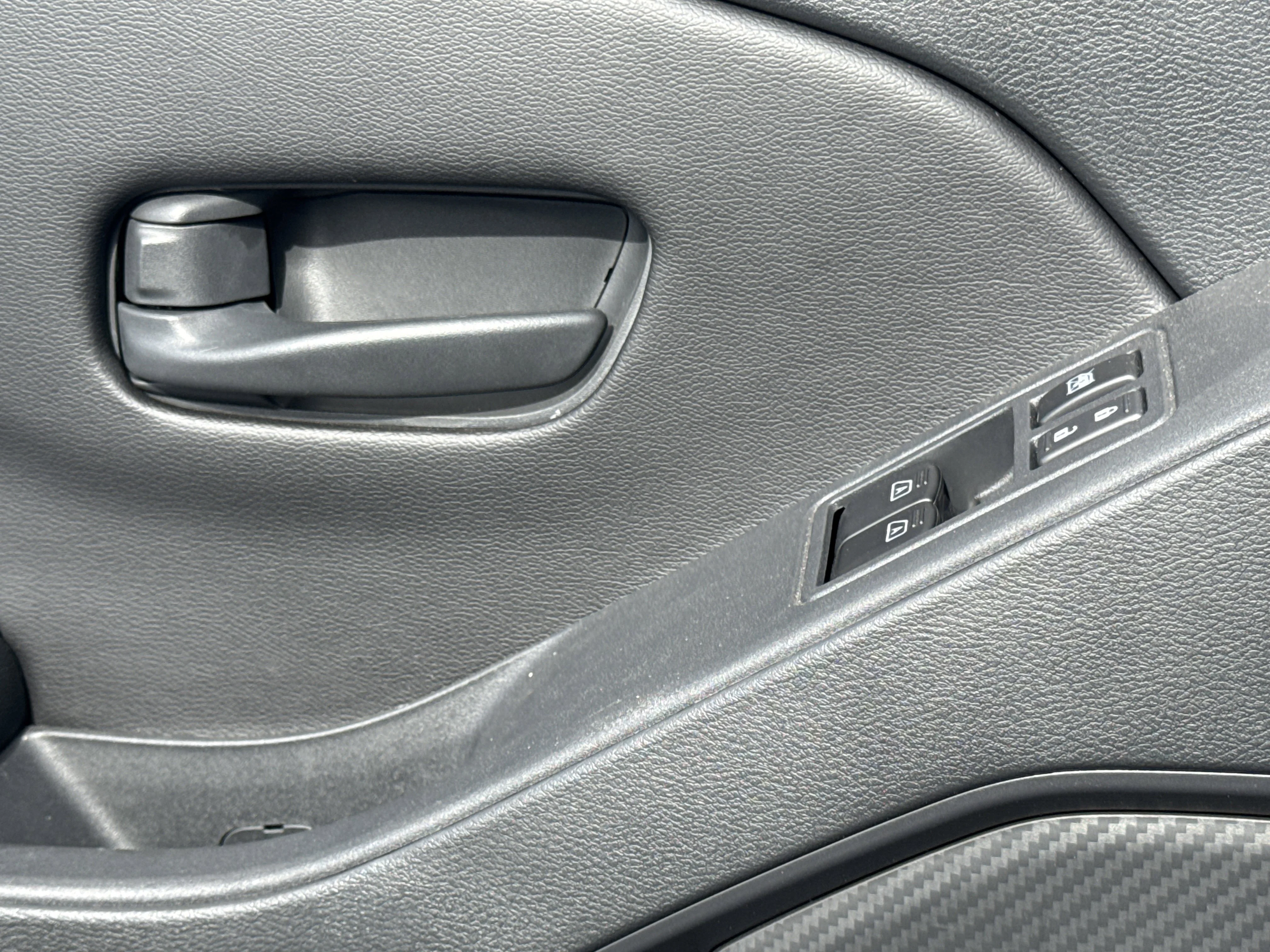 2026 Nissan Frontier S - Photo 16