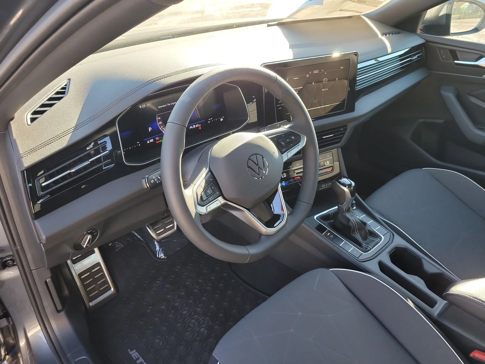New 2026 Platinum Gray Metallic Volkswagen 1.5T Sport image 19