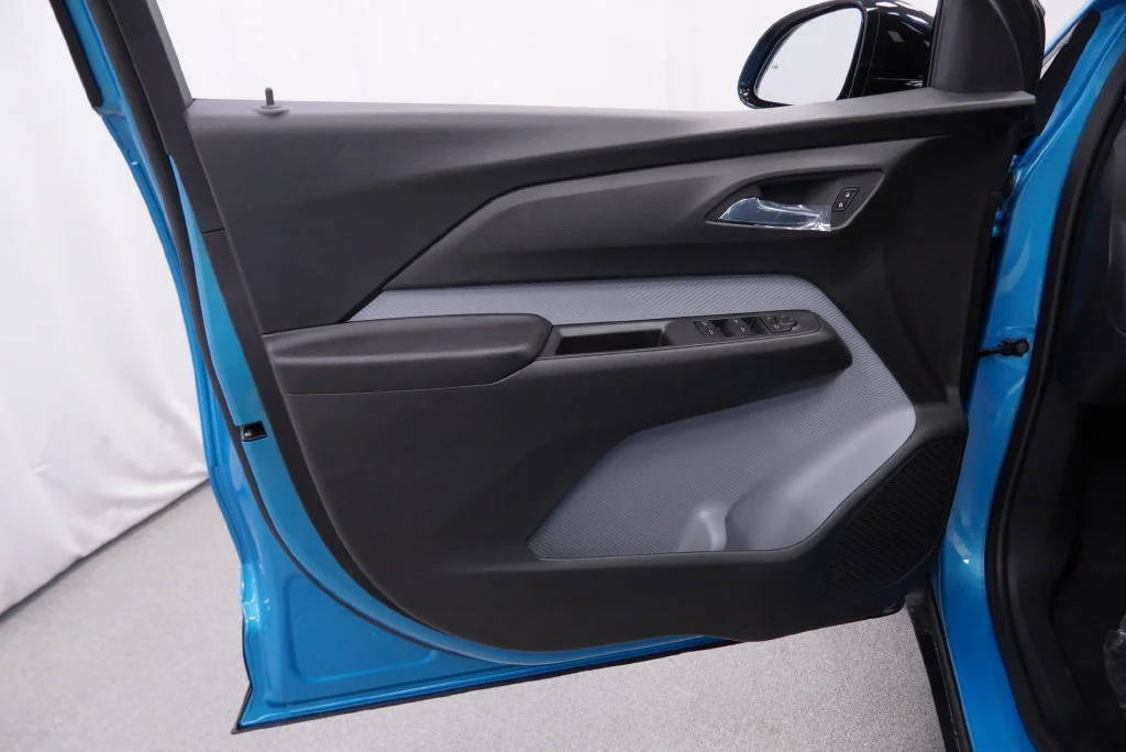 New 2027 Marina Blue Metallic Chevrolet LT image 21