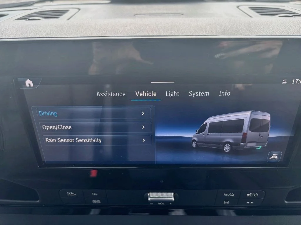 New 2026  Mercedes-Benz Cargo 170 WB image 30