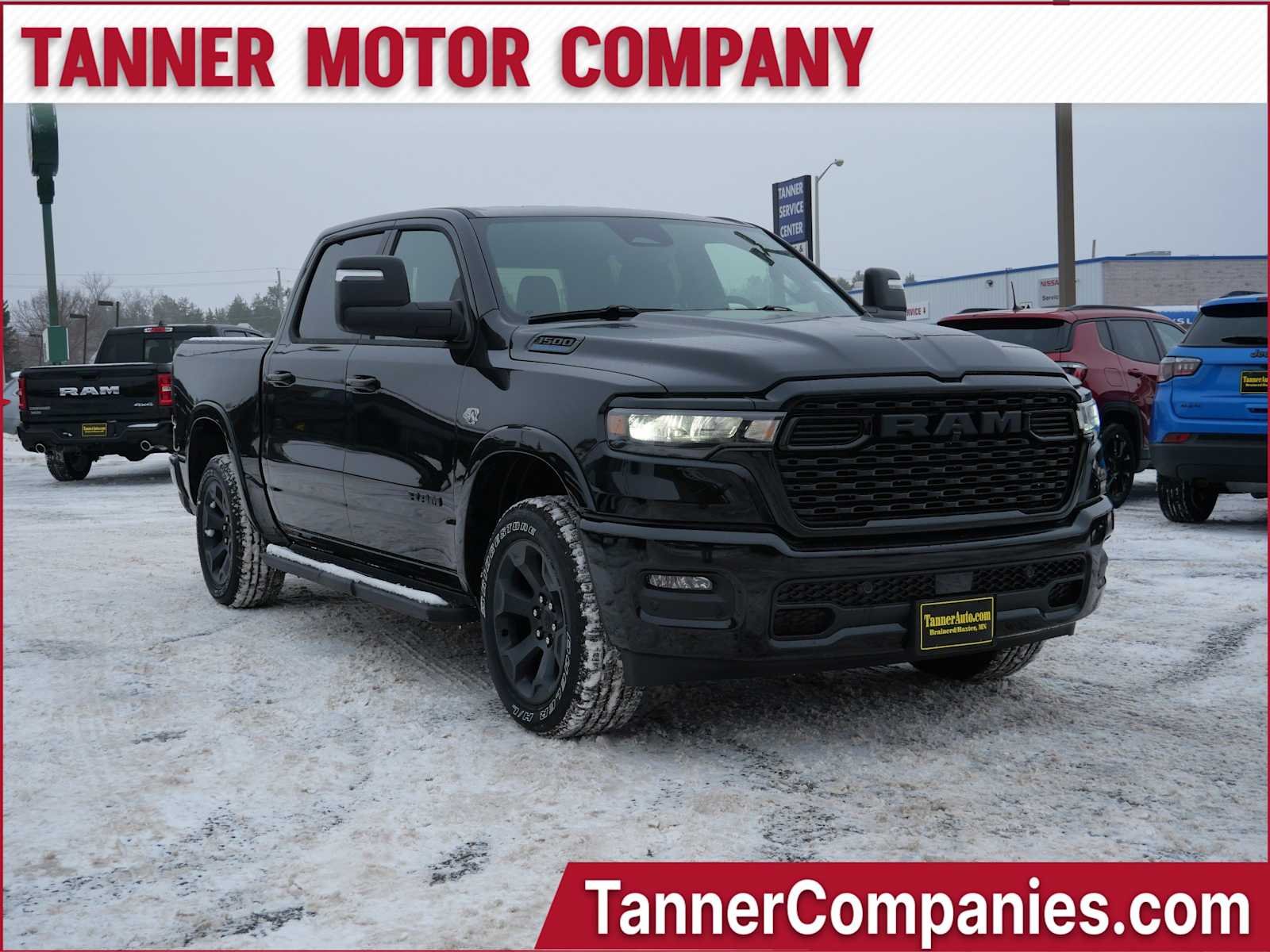 Diamond Black Crystal Pearl-Coat Exterior Paint 2026 RAM 1500 Big Horn Crew Cab 4WD Pickup Truck Four-Wheel Drive