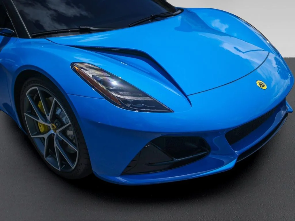 Used 2024 Seneca Blue Lotus V6 image 10