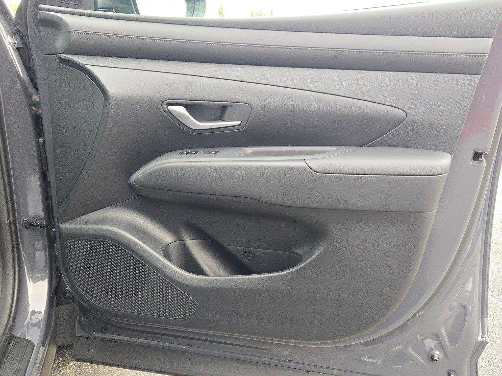 Used 2026 Ecotronic Gray Hyundai SEL Premium image 6