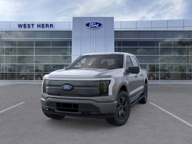2025 Ford F-150 Lightning Flash - Photo 3