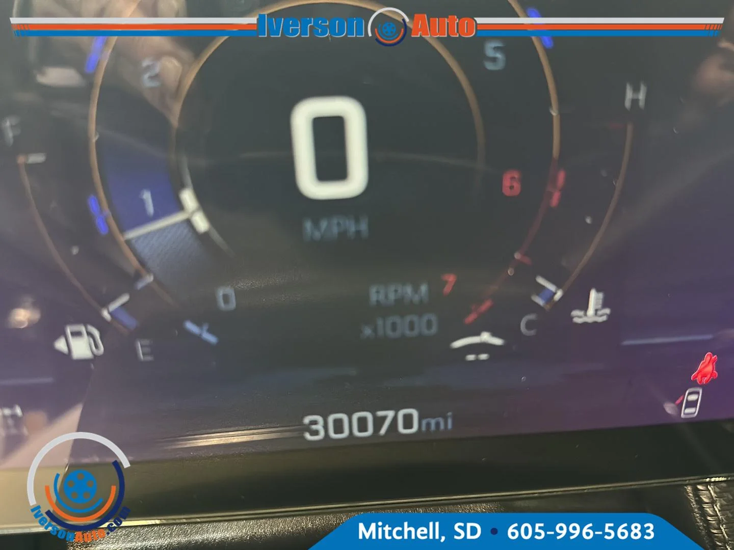 Used 2026 Mosaic Black Metallic Chevrolet AWD LT image 18