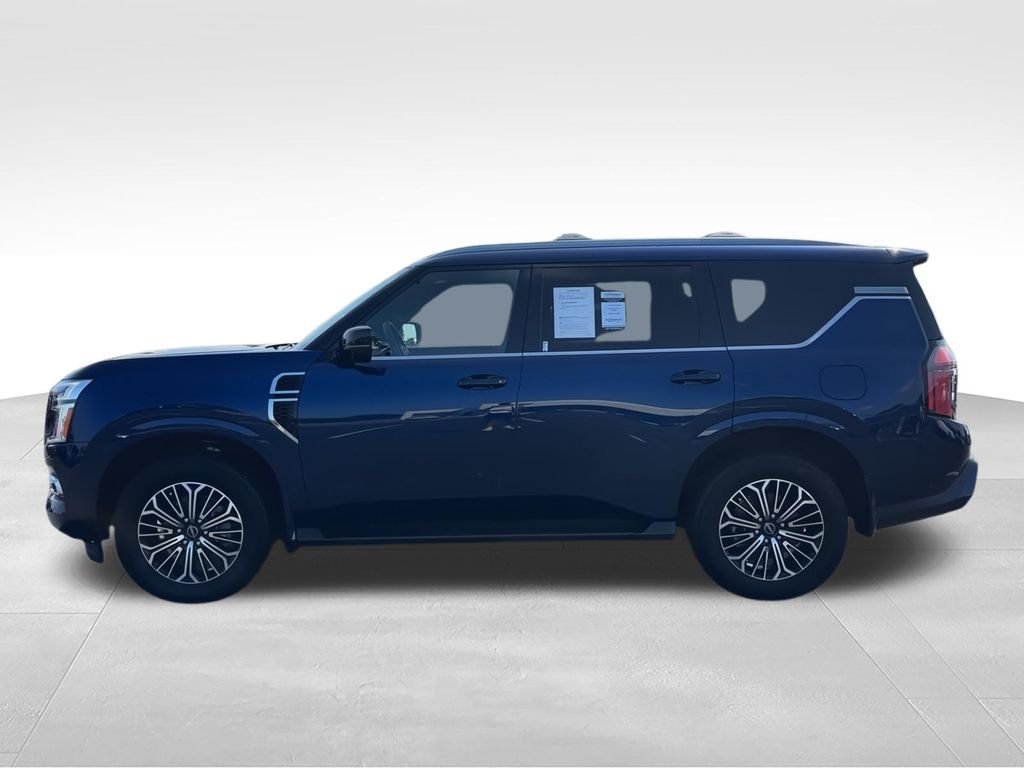 Used 2025 Blue Nissan Platinum image 5